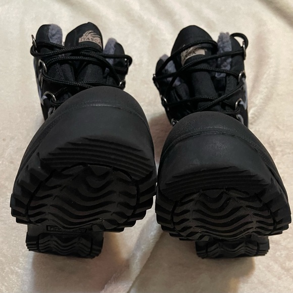 Itasca Frost Snow boots kids size 1 - Picture 4 of 9